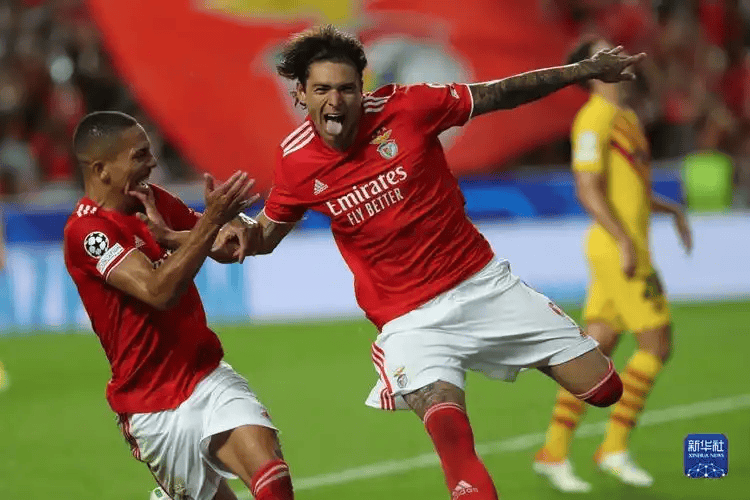 Jiuyou Game-关于国际比赛日那不勒斯造点机会萨拉赫在阿森纳比赛中伤愈复出，连对手都承认：里尔国际比赛日临场应变的信息